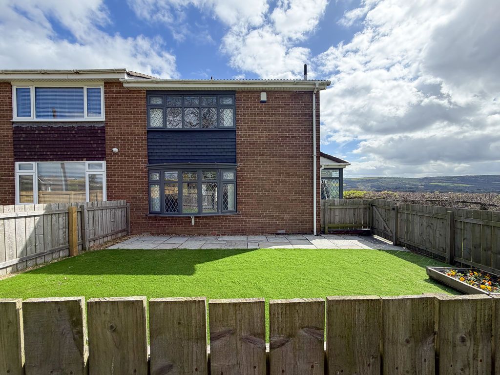 3 bed semi-detached house for saleColdstream Drive, Winlaton NE21