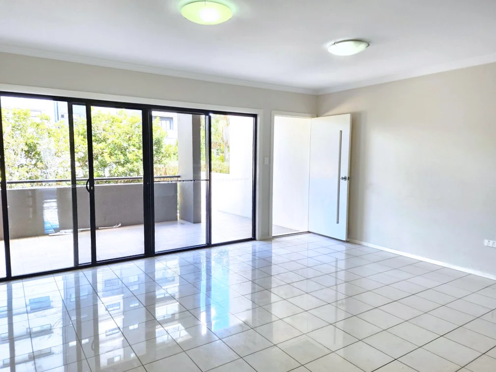 Additional image 2 of 4/2180 Logan Road, Upper Mount Gravatt QLD 4122