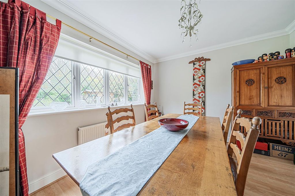 Additional image 11 of 5 bed detached house for saleNewmans Close, Broadstairs CT10