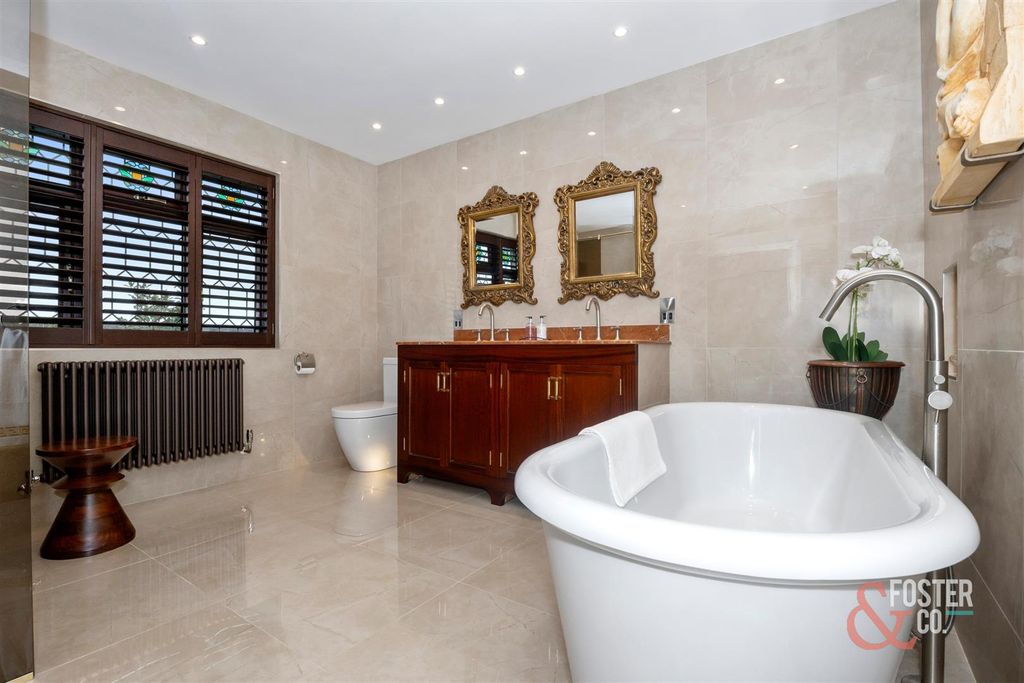 Additional image 18 of 5 bed detached house for saleSurrenden Crescent, Brighton BN1