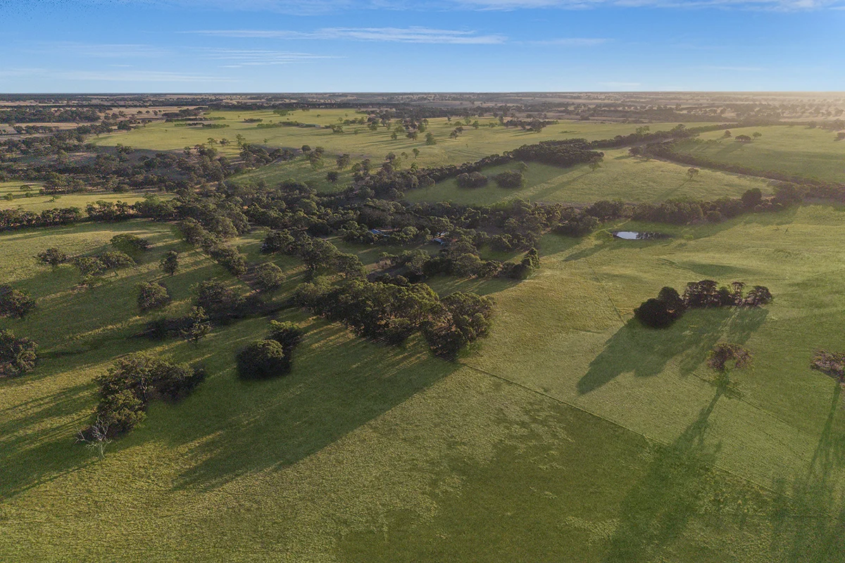 Additional image 3 of 810 Coojar Lane, Tarrayoukyan VIC 3315