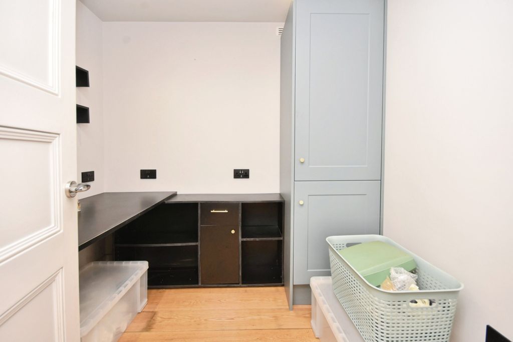 Additional image 18 of 3 bed semi-detached house for saleSeacroft Road, Broadstairs, Kent CT10