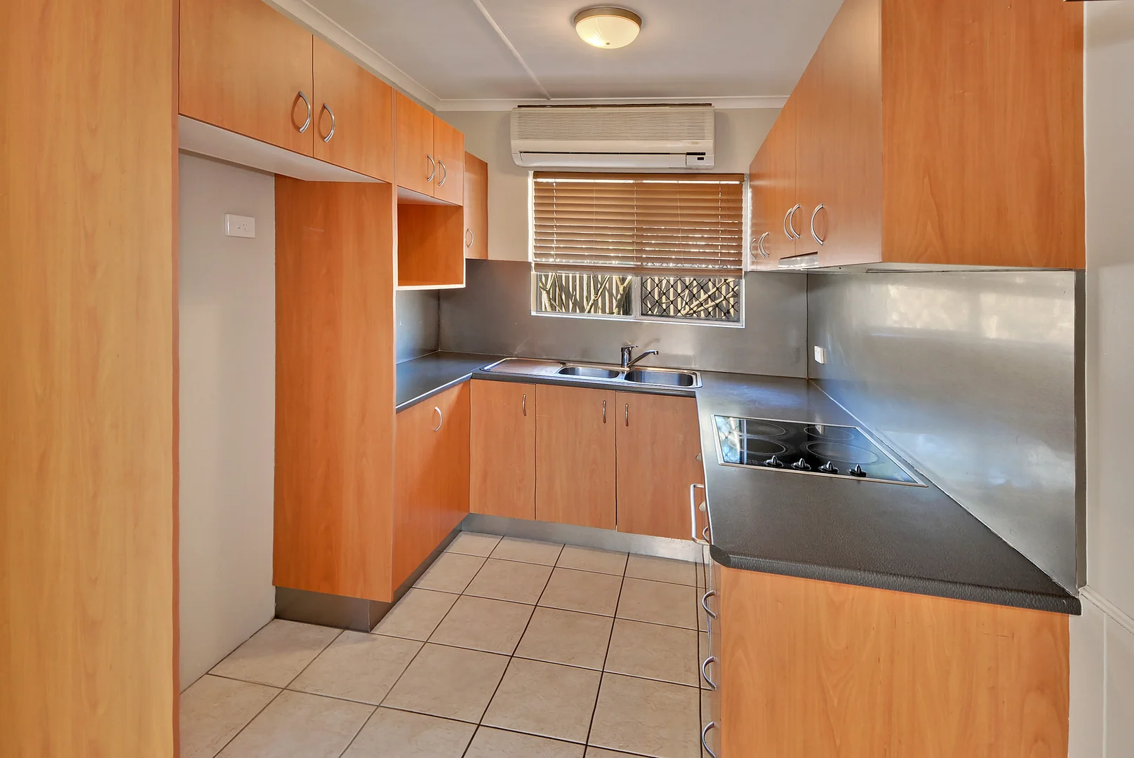 Additional image 3 of 3/3 Norman Avenue, Maroochydore QLD 4558