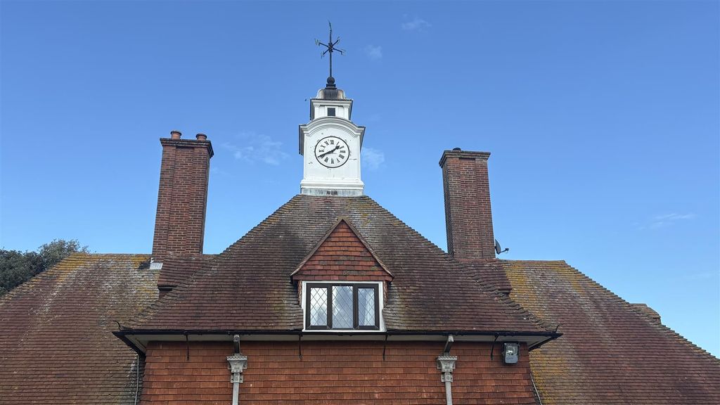 Additional image 18 of 4 bed detached house for saleNorth Foreland Road, Broadstairs CT10