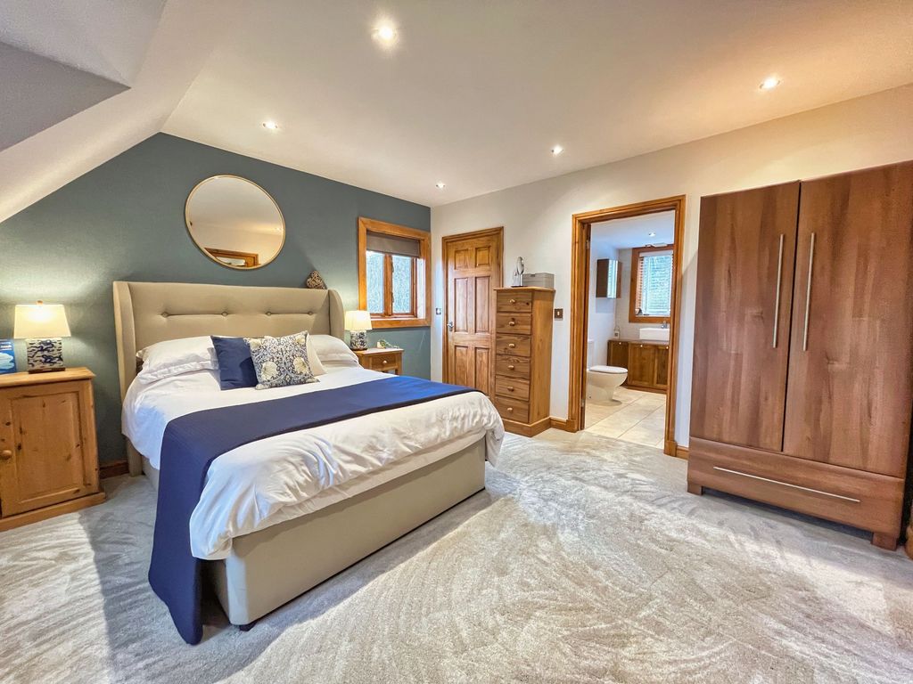 Additional image 14 of 4 bed detached house for saleThistledome, 25 Oakmead Road, Llanharan, Pontyclun CF72