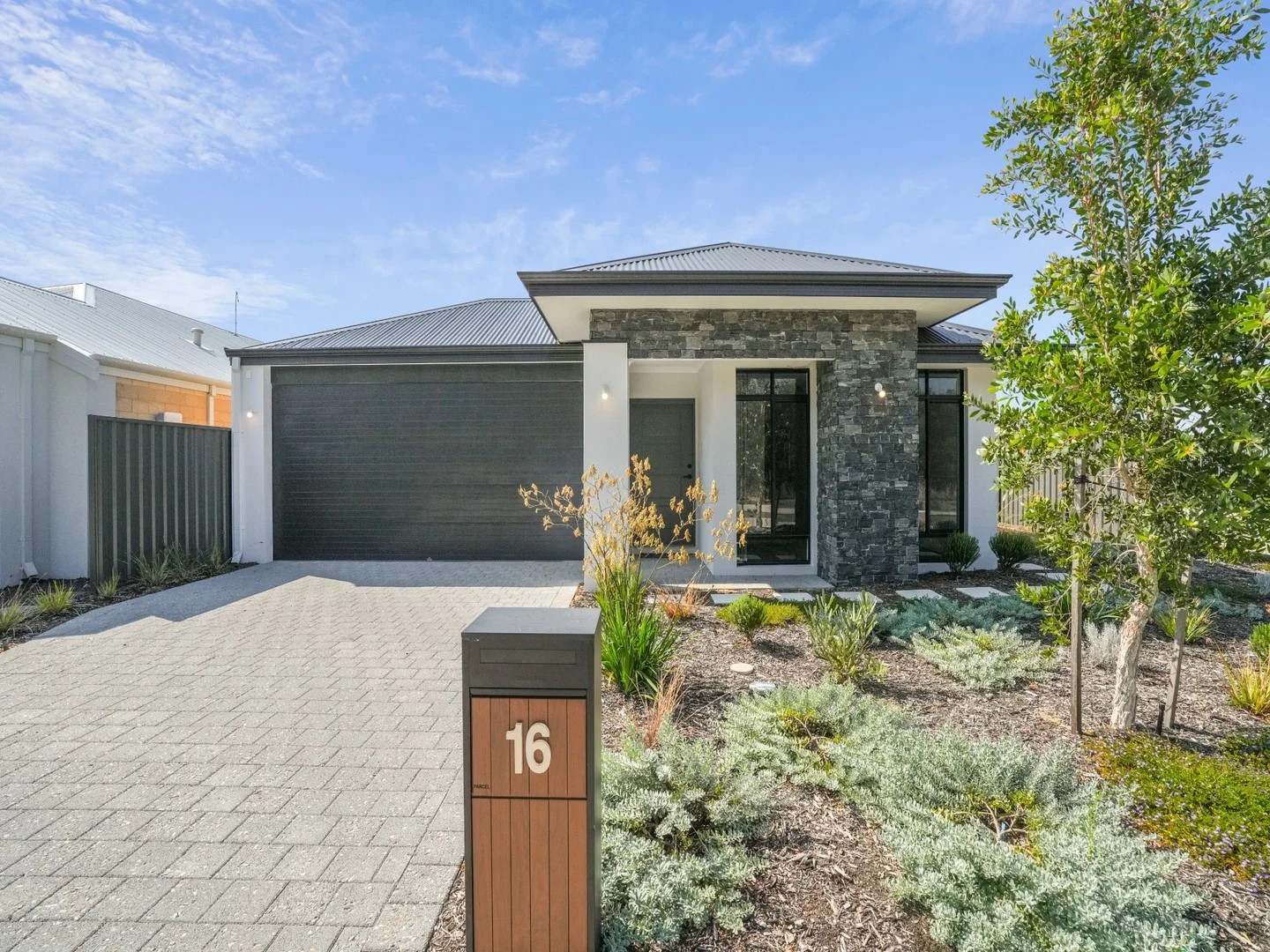 16 Furling Grove, Baldivis WA 6171