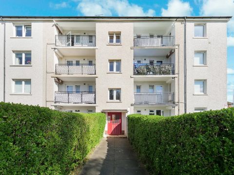 Carron Place, Springburn G22