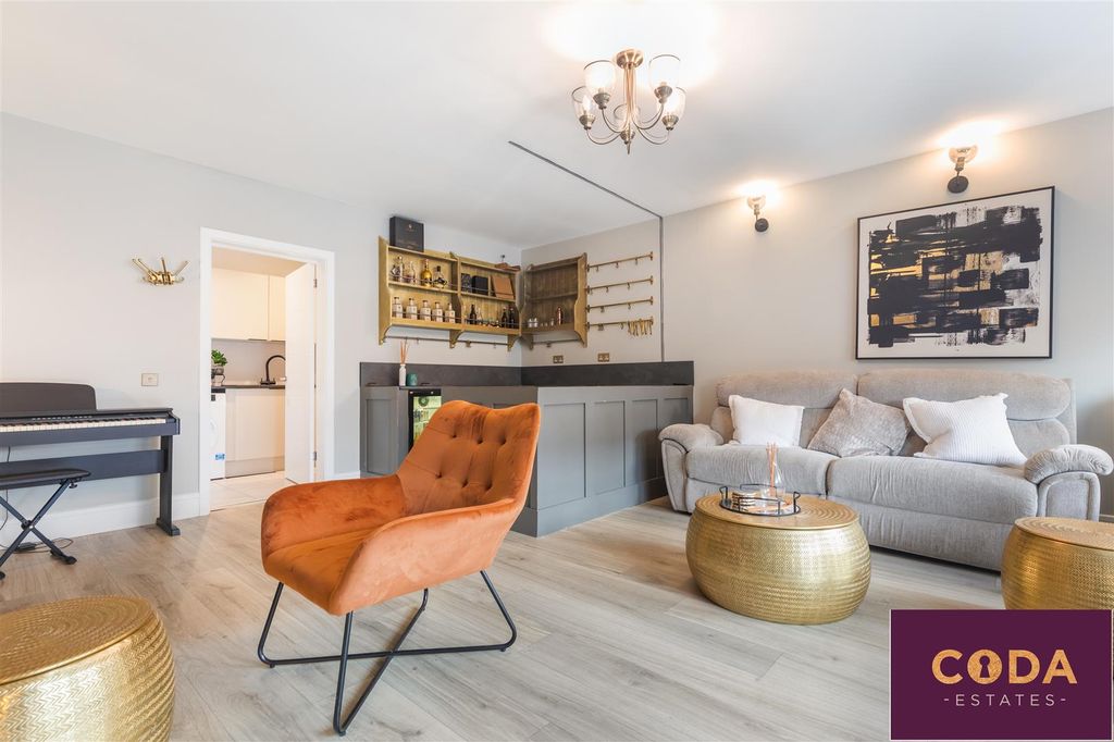 Additional image 24 of 5 bed detached house for saleNairn Drive, Bishopton PA7