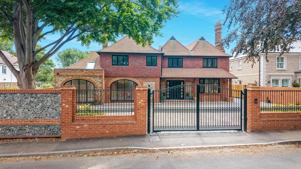 Additional image 22 of 4 bed detached house for saleLanthorne Road, Broadstairs, Kent CT10