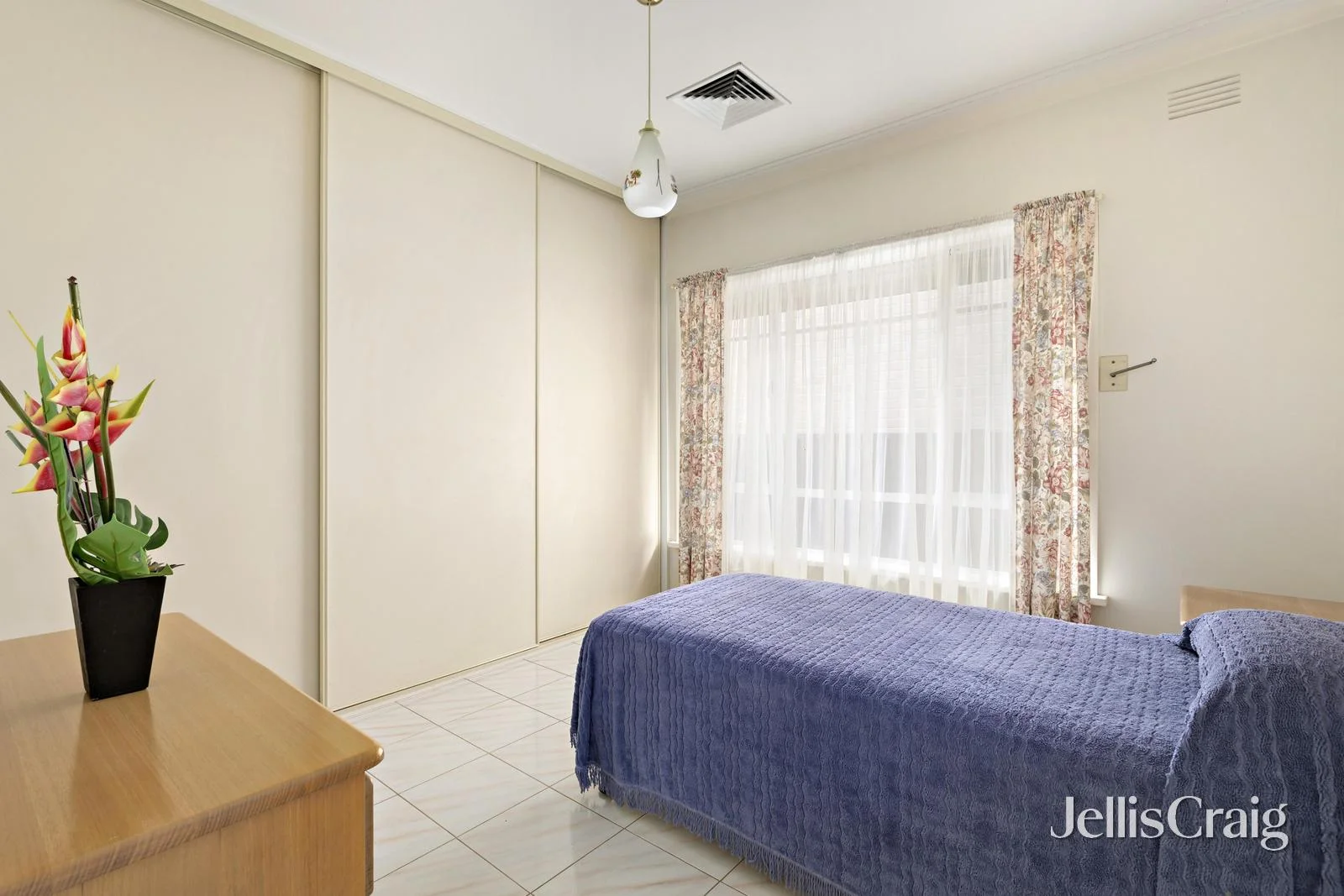 Additional image 6 of 37 St Raphael Street, Avondale Heights VIC 3034