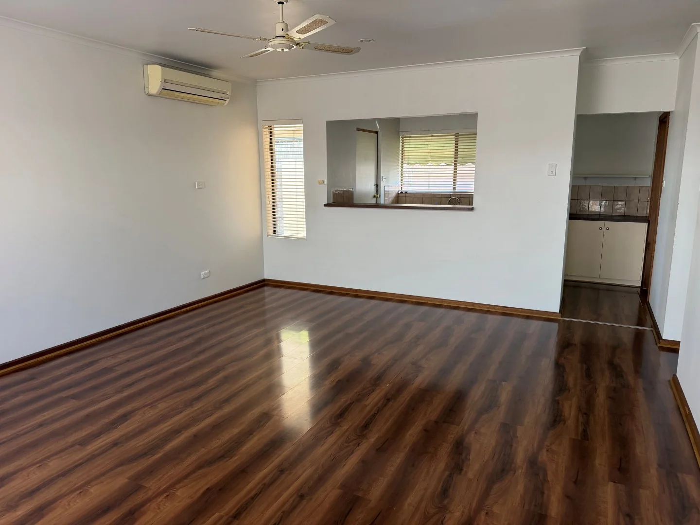 Additional image 2 of 1/10-12 Ellis Ave, Morphett Vale SA 5162
