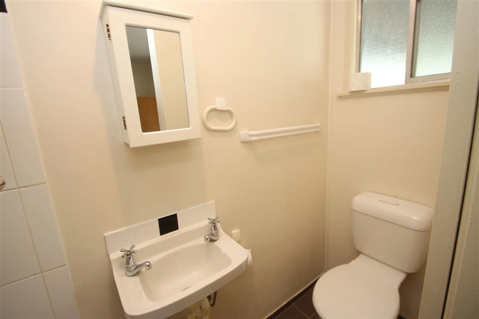 Additional image 11 of 1/59 Douglas Street, Tenterfield NSW 2372
