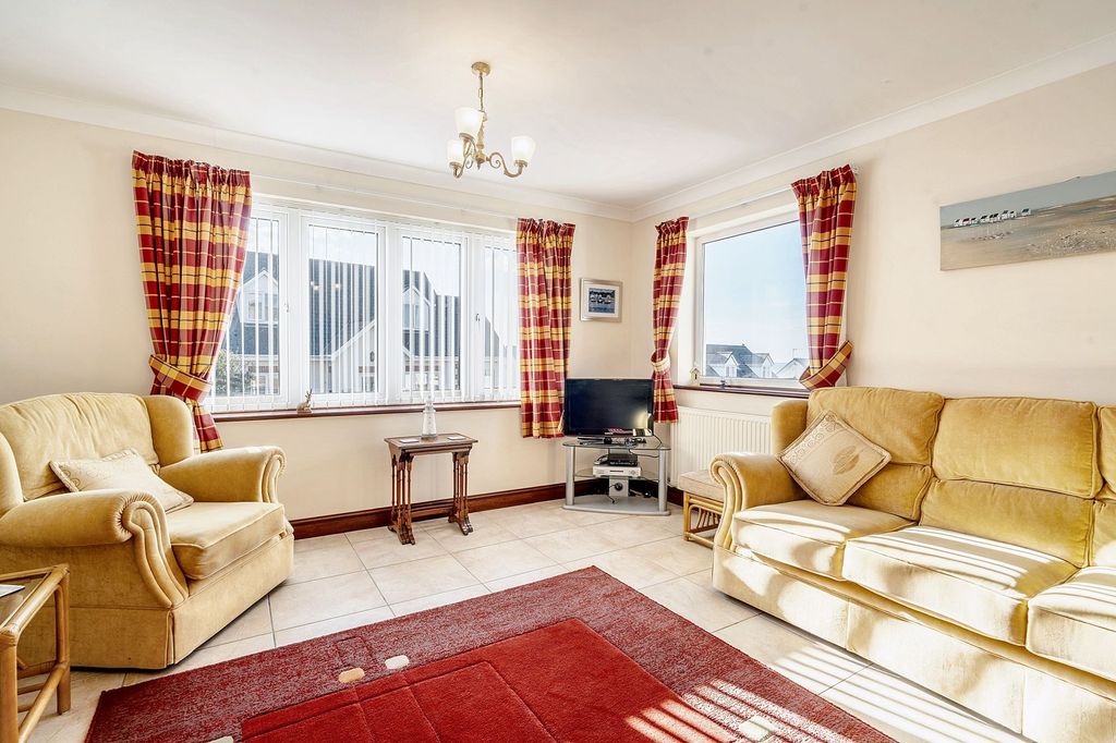 Additional image 8 of 3 bed detached bungalow for saleClos Winifred, Borth SY24
