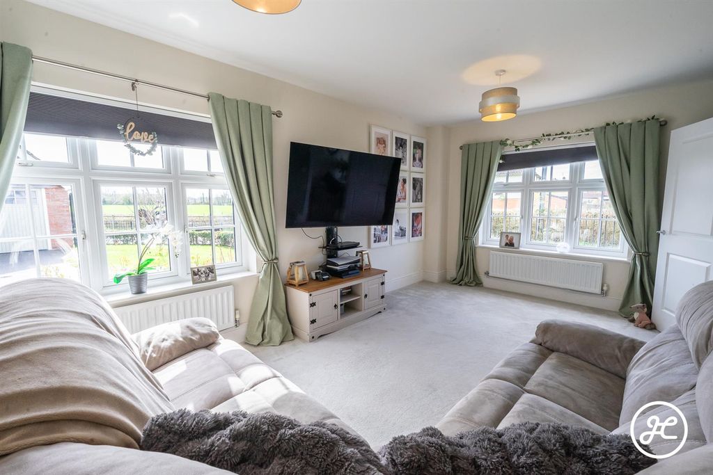 Additional image 4 of 3 bed detached house for saleBath Brick Close, Chilton Trinity, Bridgwater TA5