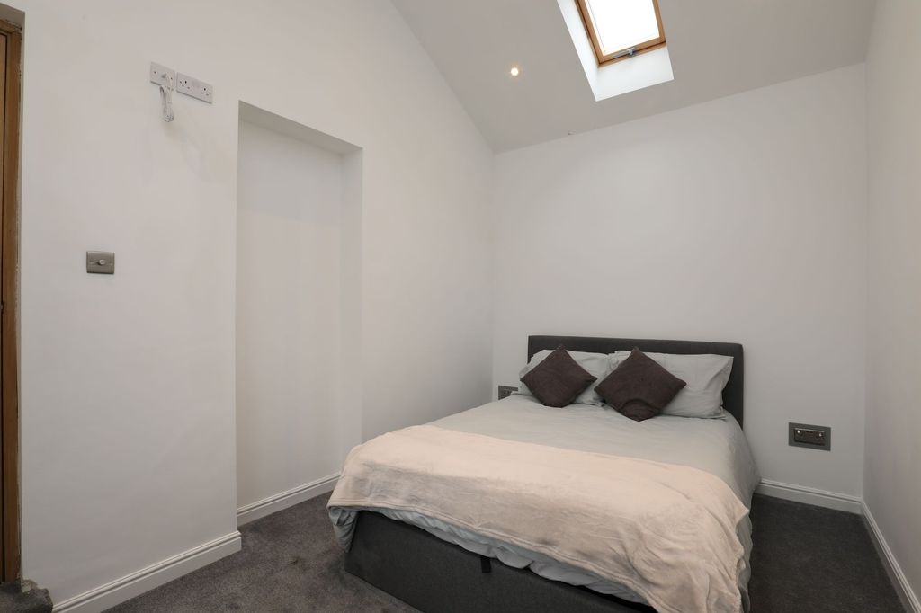 Additional image 20 of 4 bed detached house for saleThe Retreat, Bridgend, Bridgend County CF31