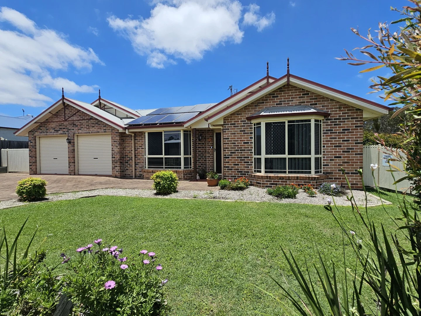 17 Matthew Court, Crows Nest QLD 4355