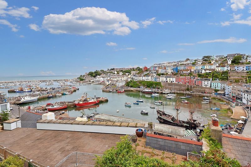 Additional image 2 of 2 bed flat for saleHigher Street, Brixham TQ5