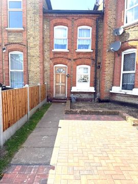 Norfolk Road, Ilford IG3