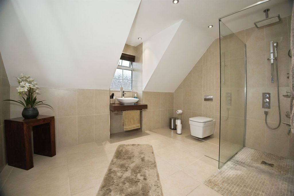 Additional image 10 of 5 bed detached house for saleBryn Dryslwyn, Bridgend CF31