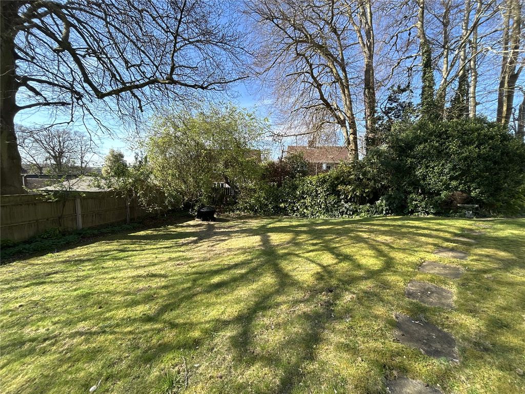 Additional image 10 of 2 bed flat for salePercy Gardens, Blandford Forum, Dorset DT11