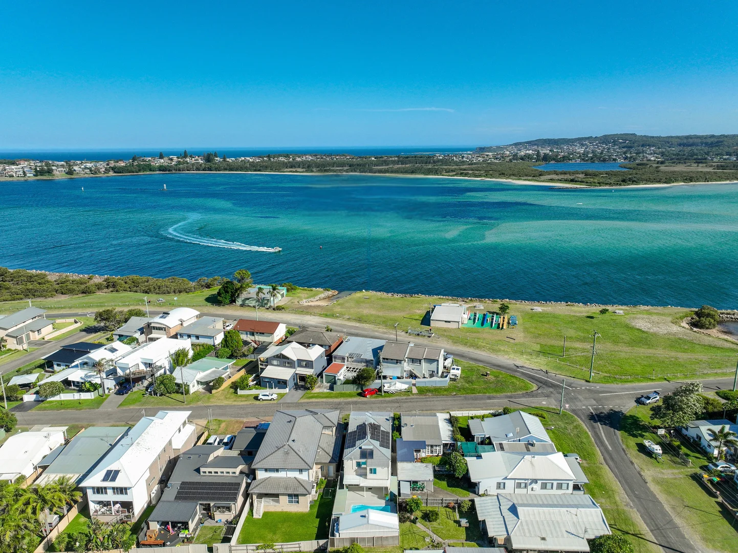 Additional image 3 of 11 Bali Street, Blacksmiths NSW 2281