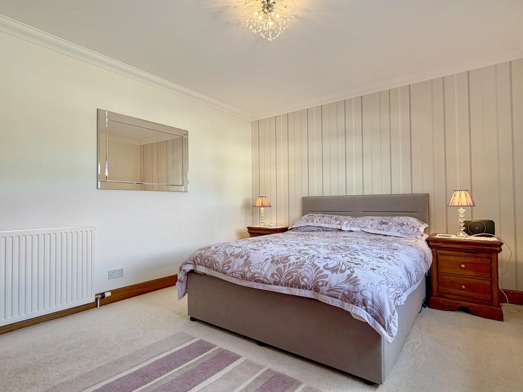 Additional image 18 of 4 bed detached house for saleElgin IV30