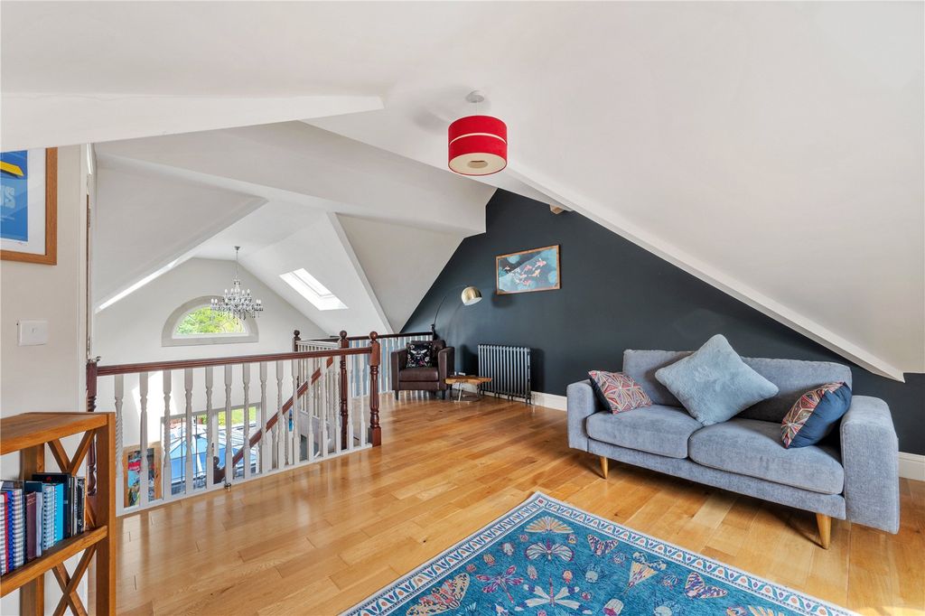 Additional image 12 of 5 bed detached house for saleBack Lane, Drighlington, Bradford, West Yorkshire BD11