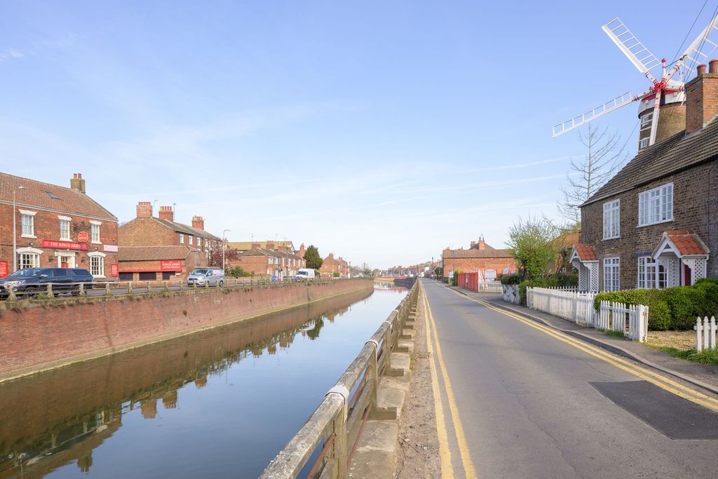Additional image 13 of 1 bed flat for saleWilloughby Road, Boston PE21