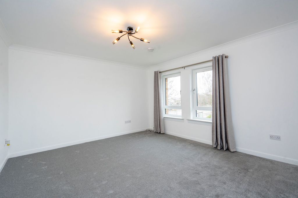 Additional image 5 of 2 bed flat for sale11 Parkview Court, Main Street, Camelon FK1