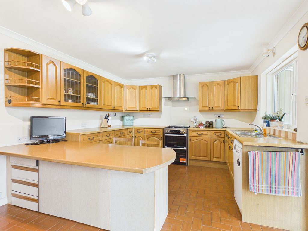 Additional image 8 of 5 bed detached house for saleHolford Road, Bridgwater TA6