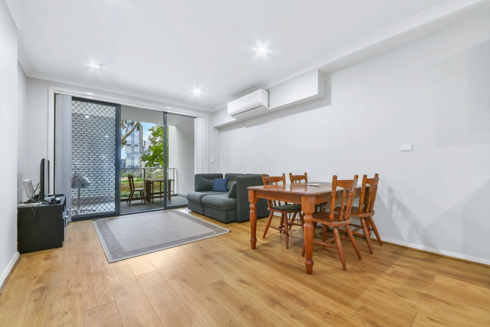 110/2-4 Amos Street, Parramatta NSW 2150