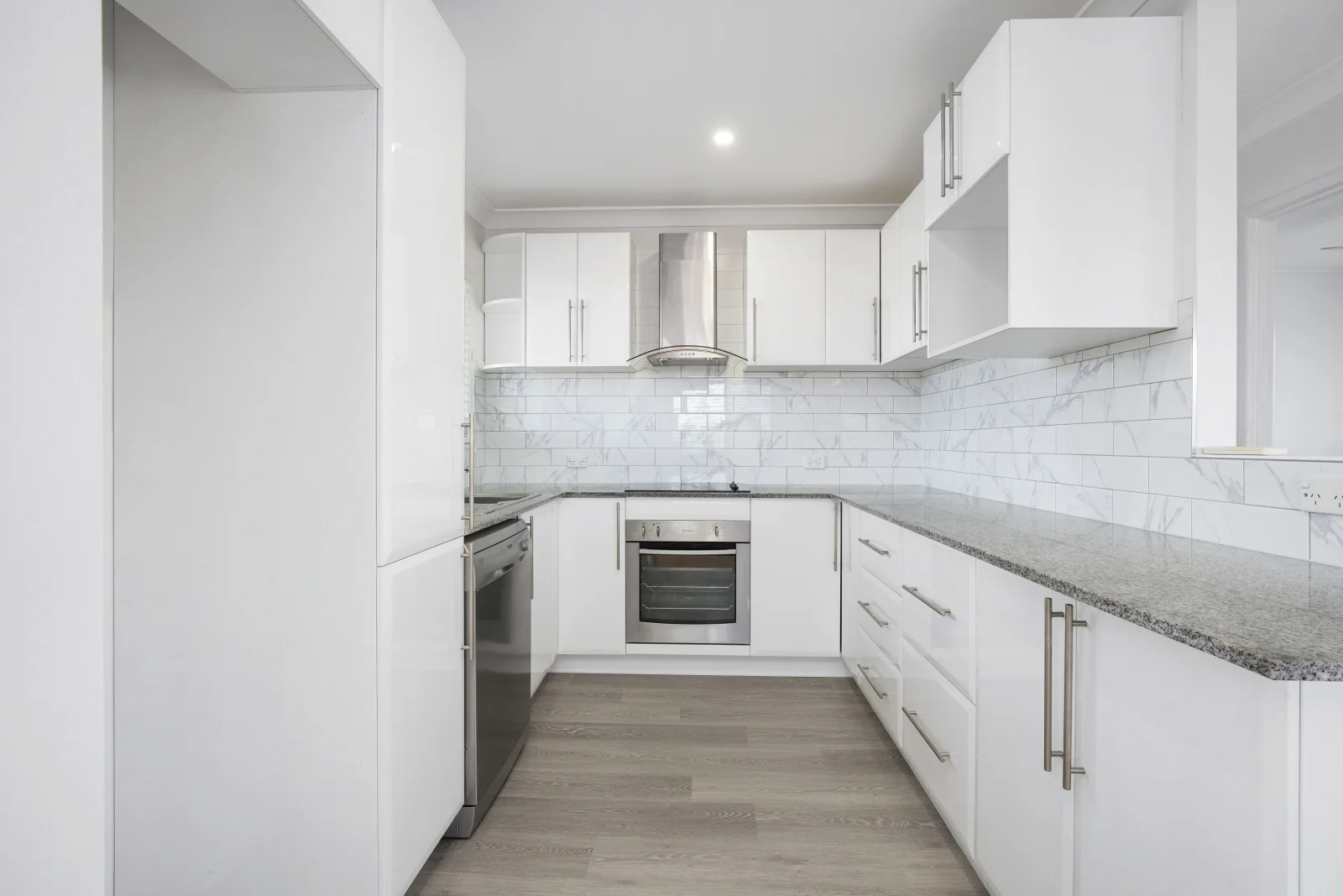 Additional image 5 of 14 Nankeen Ave, Paradise Point QLD 4216