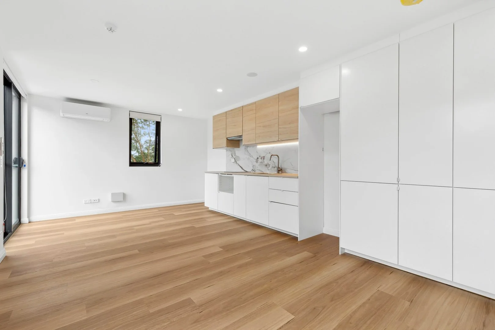 12/16 Naree Road, Frenchs Forest NSW 2086