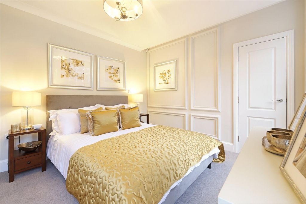 Additional image 7 of 2 bed flat for saleHall Garden, Binfield, Bracknell RG42