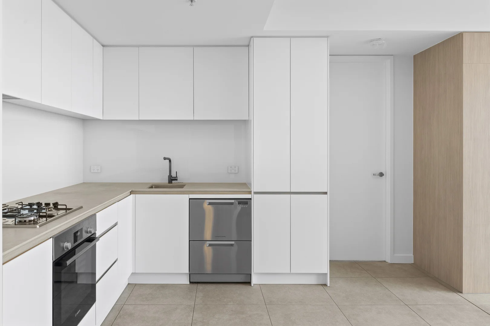 Additional image 4 of 1807/17 Penny Place, Adelaide SA 5000