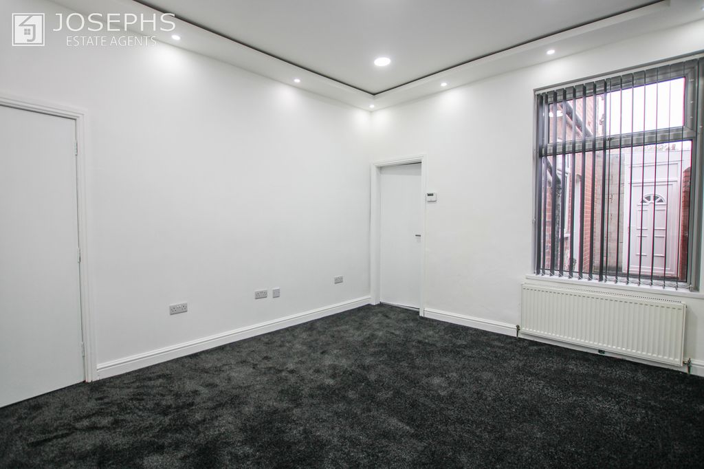 Additional image 4 of 5 bed end terrace house for saleEllesmere Road, Bolton BL3