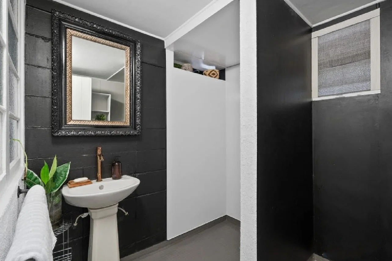 Additional image 10 of 51 Newcastle Street, Fairfield QLD 4103