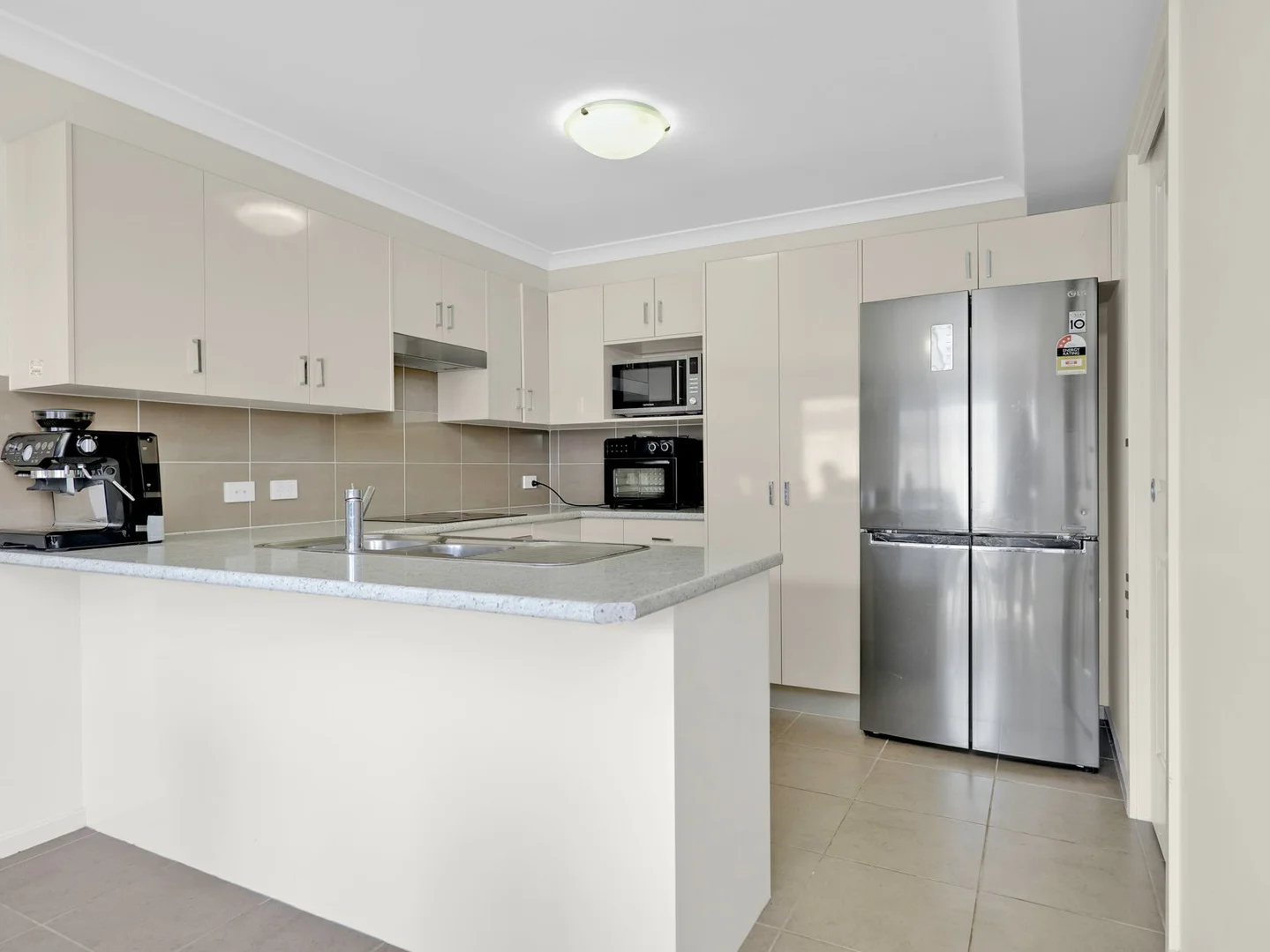 2/3 Pioneer Road, Singleton NSW 2330 photo 2