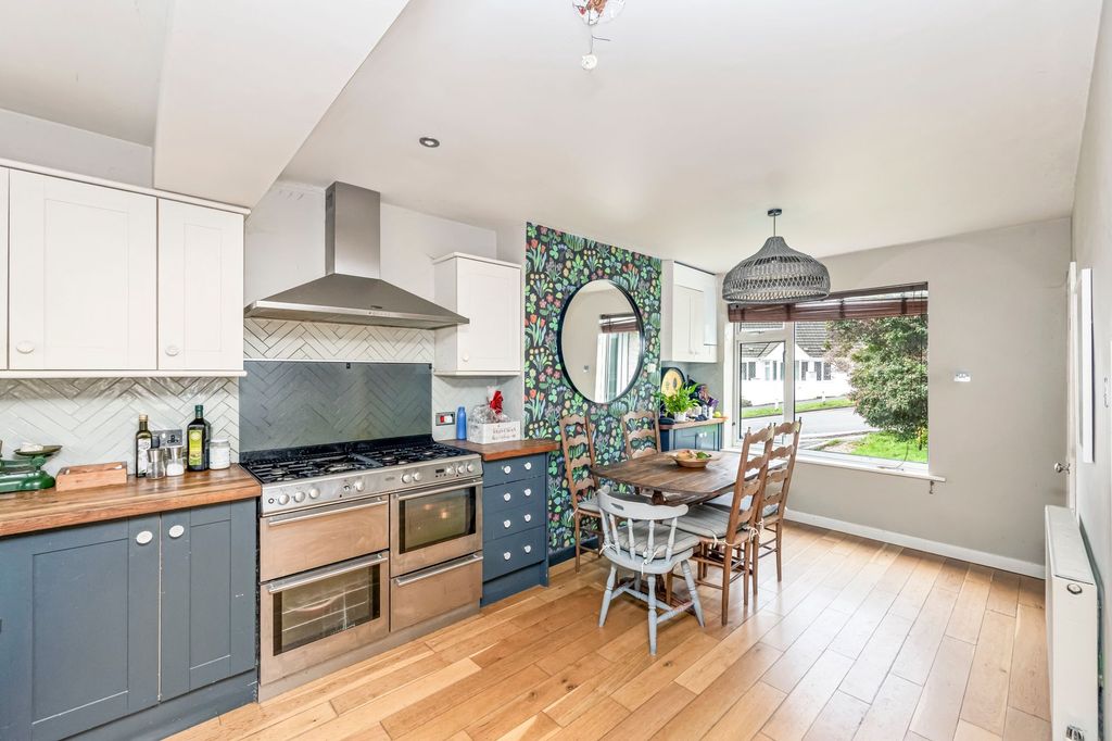 Additional image 8 of 3 bed semi-detached house for saleCarden Crescent, Brighton BN1