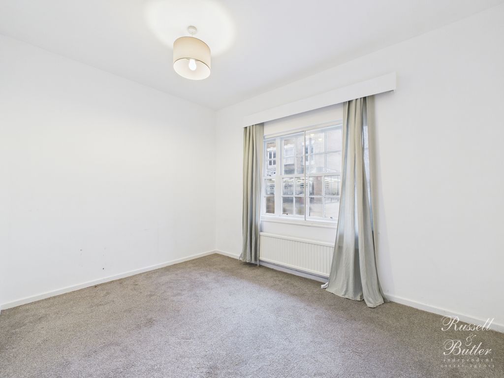 Additional image 5 of 2 bed flat for saleCastle Court, Buckingham MK18