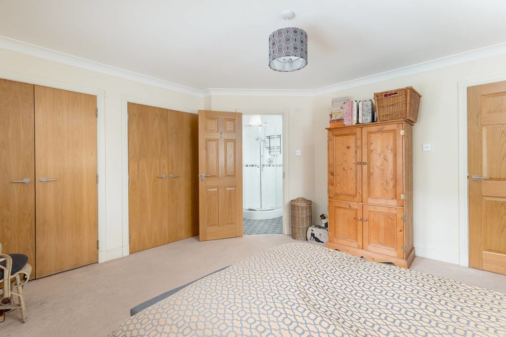 Additional image 10 of 2 bed flat for sale5 Provost Kirkpatrick Court, Peebles EH45