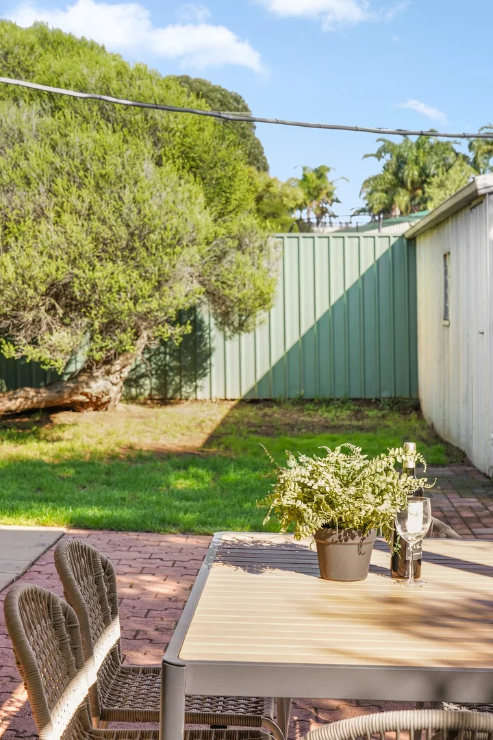 Additional image 24 of 33 Heather Drive, Christie Downs SA 5164