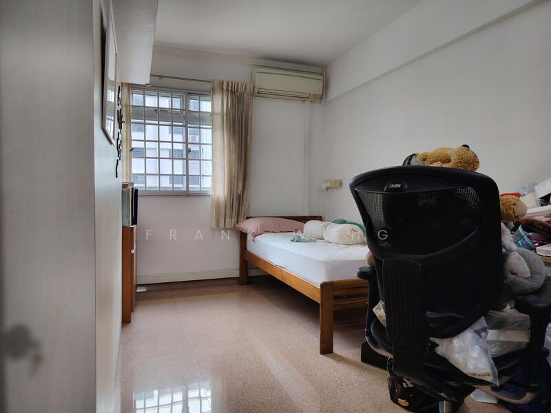 301 Clementi Avenue 4 photo 4