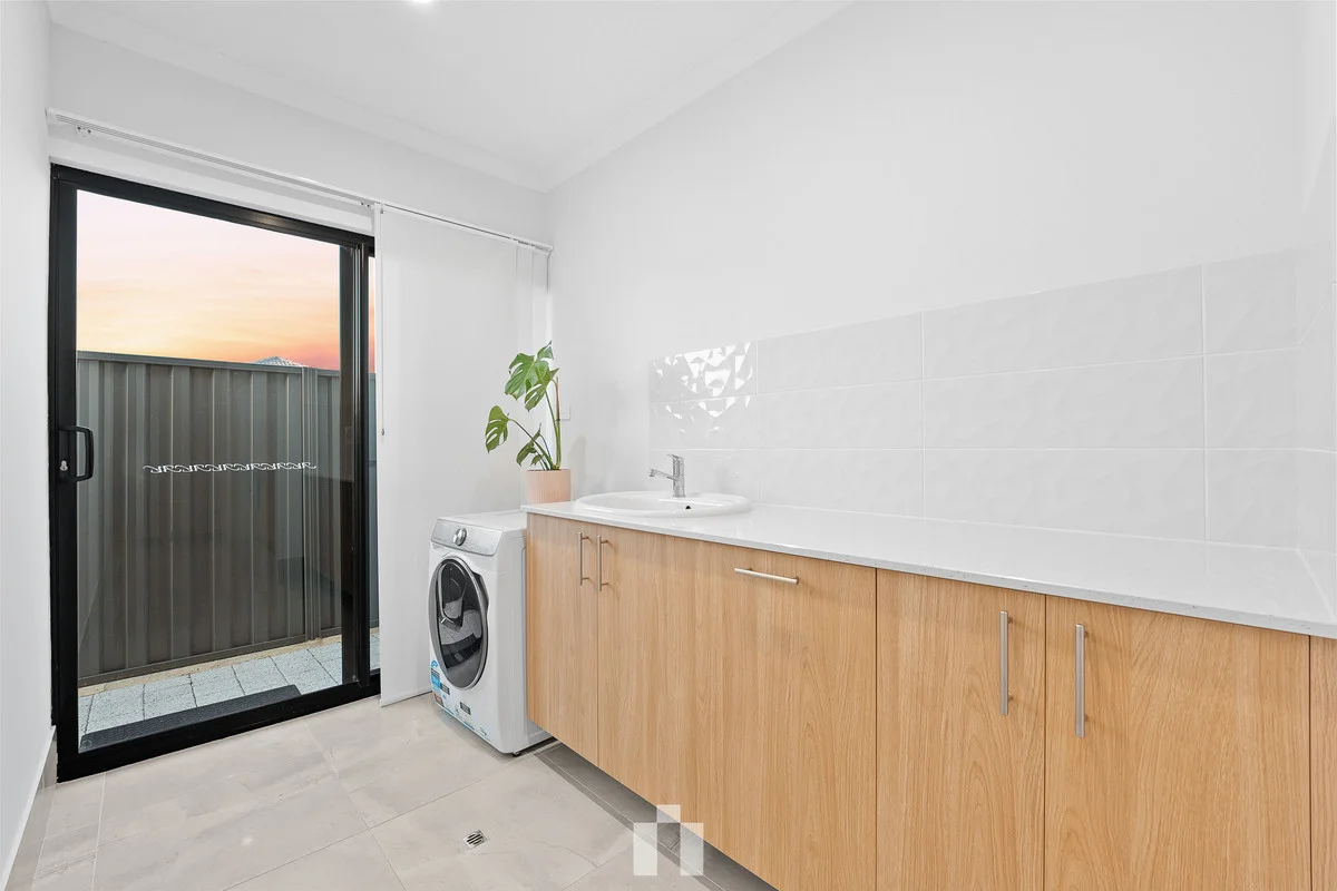 Additional image 18 of 13 Boab Way, Treeby WA 6164