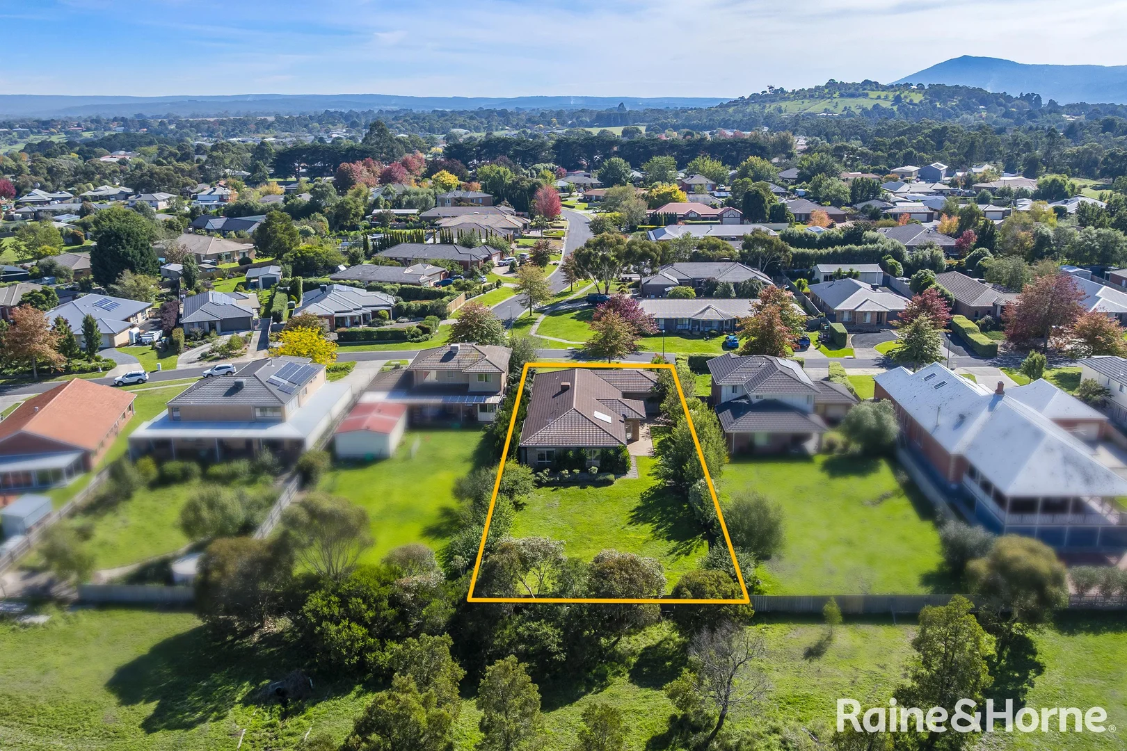 Additional image 22 of 12 Cassandra Close, Gisborne VIC 3437