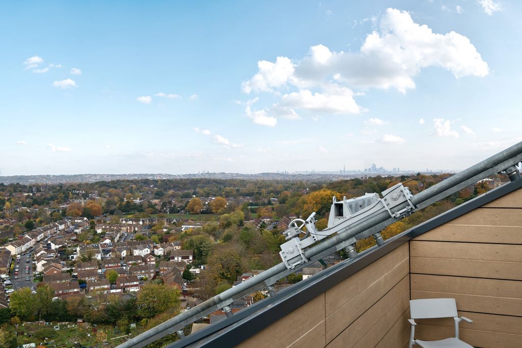 Additional image 12 of 2 bed flat for saleSt. Marks Square, Bromley BR2