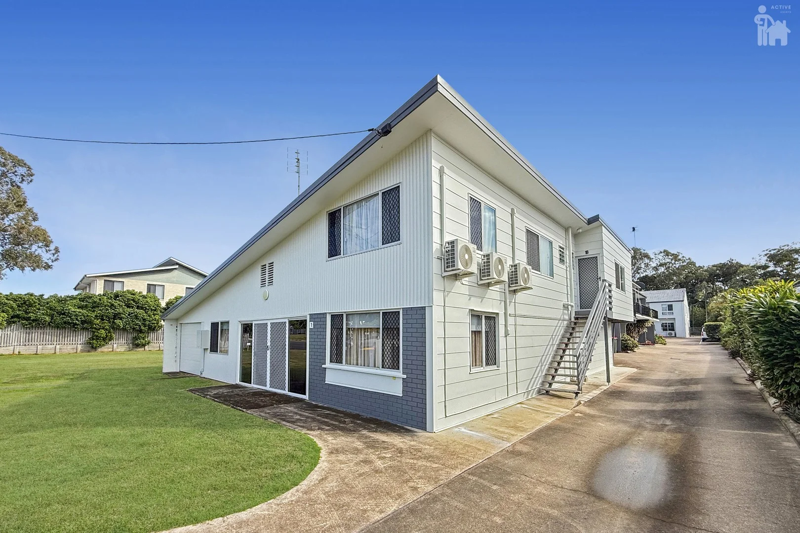 1B/404 Esplanade, Torquay QLD 4655
