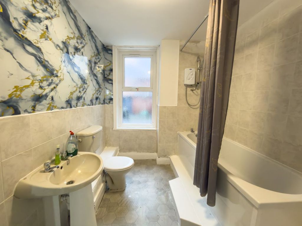 Additional image 10 of 2 bed flat for sale23. Denwick Avenue, Newcastle Upon Tyne, Tyne And Wear NE15