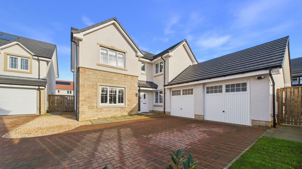 Additional image 3 of 4 bed detached house for saleColintraive Crescent, Bishopton PA7
