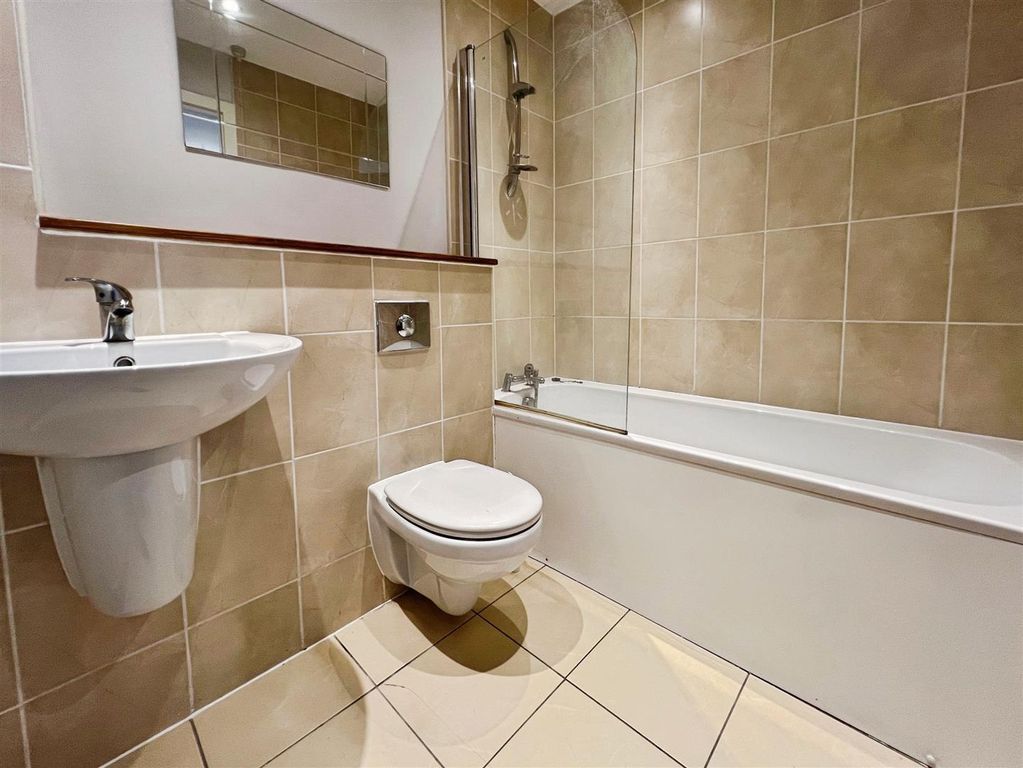 Additional image 13 of 2 bed flat for saleHarrogate Road, Bradford BD2